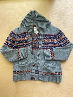 Adorable Rorie Whelan Gray Toggle Fair Isle Cardigan